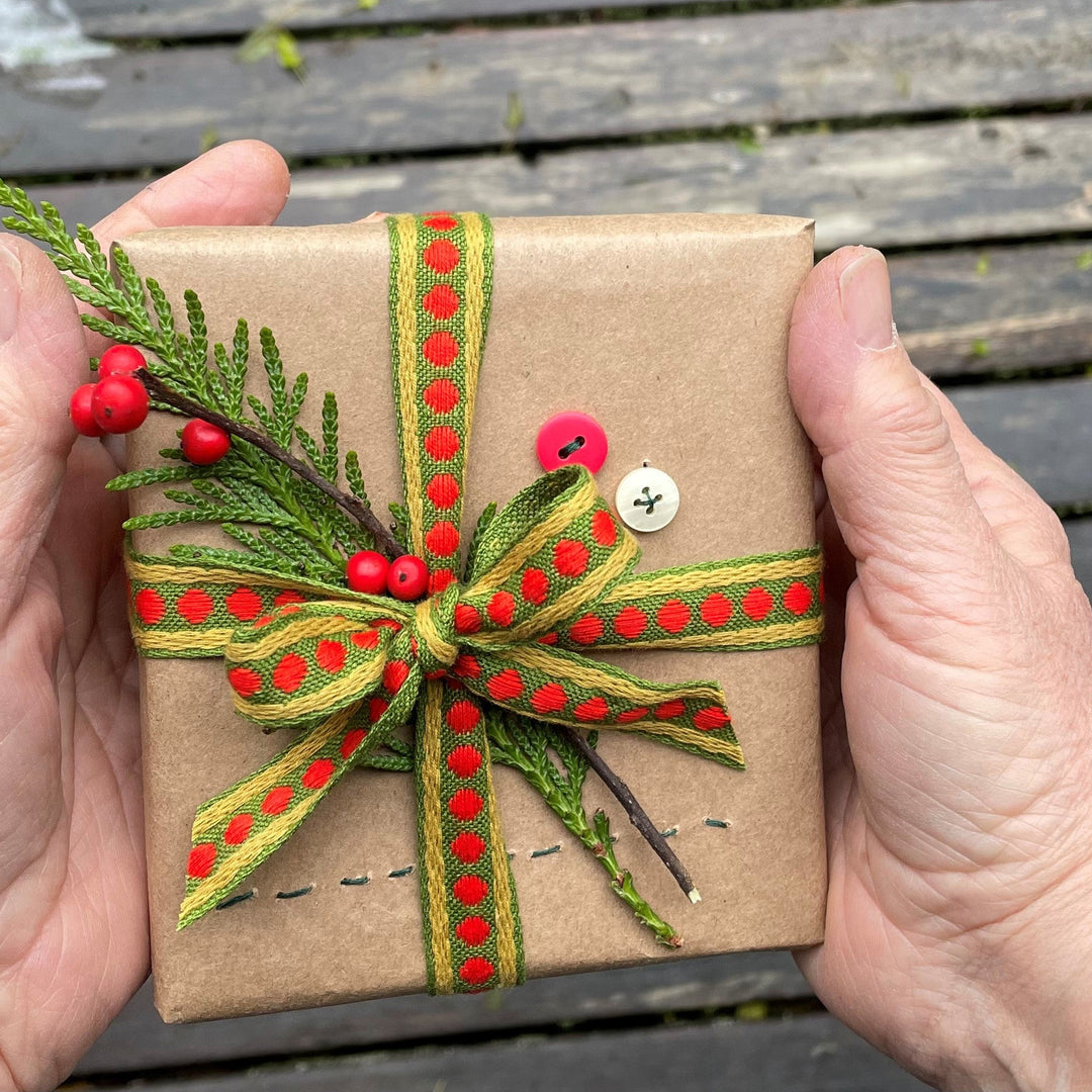 The Art of Gift Giving - Cedar Mountain Studios